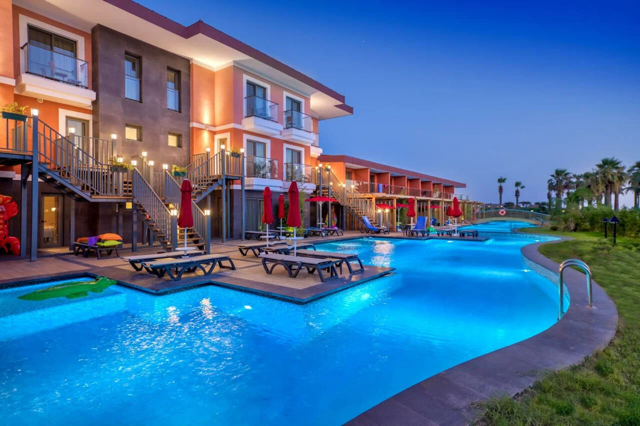 MEGASARAY CLUB BELEK