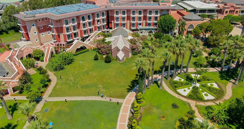 MEGASARAY CLUB BELEK