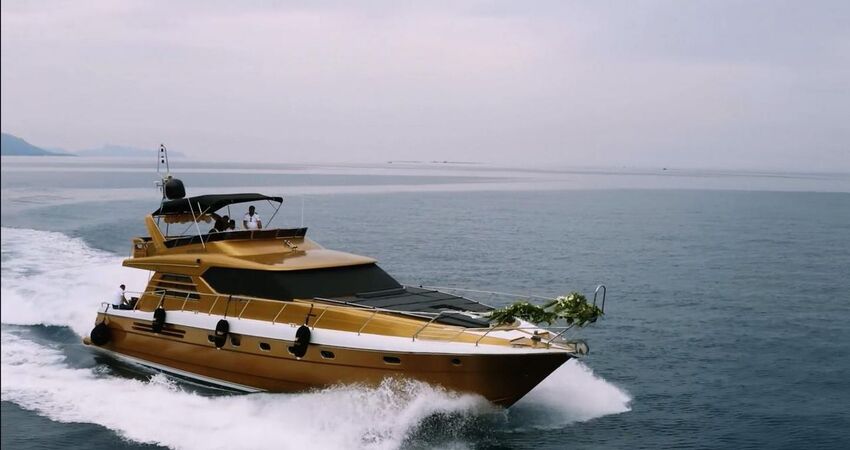 antalya 001 motoryat 24 m