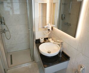 Triada Hotel
