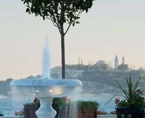Four Seasons Hotel Istanbul at the Bosphorus