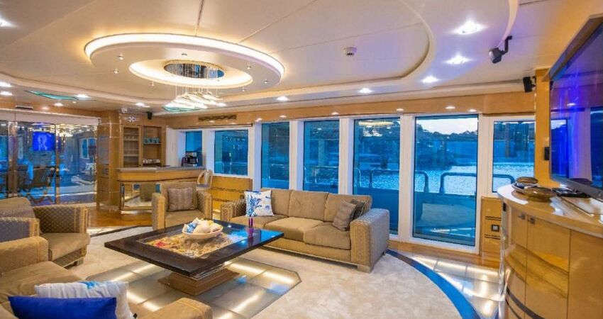 Akşam bodrum turu motoryat