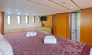 MOTORYACHT 30 METERS. 12 PEOPLE. 4 CABIN ANTALYA-007