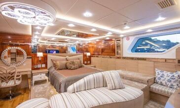 Bodrum 001. 42 meters. 6 the cabin. Up to 12 people.