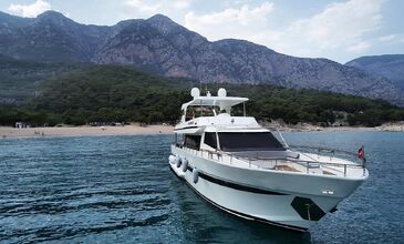 Motoryat . Gokturk 30 metre. Antalya - 0023