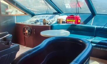 Motoryat. Gokboru 30 metre. Antalya - 0024