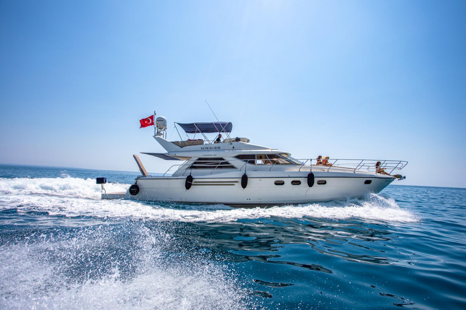 motoryat. Voyager 19 metre. Antalya - 0022