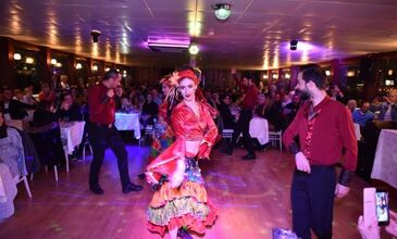 Boğaz Turu Gece Grup